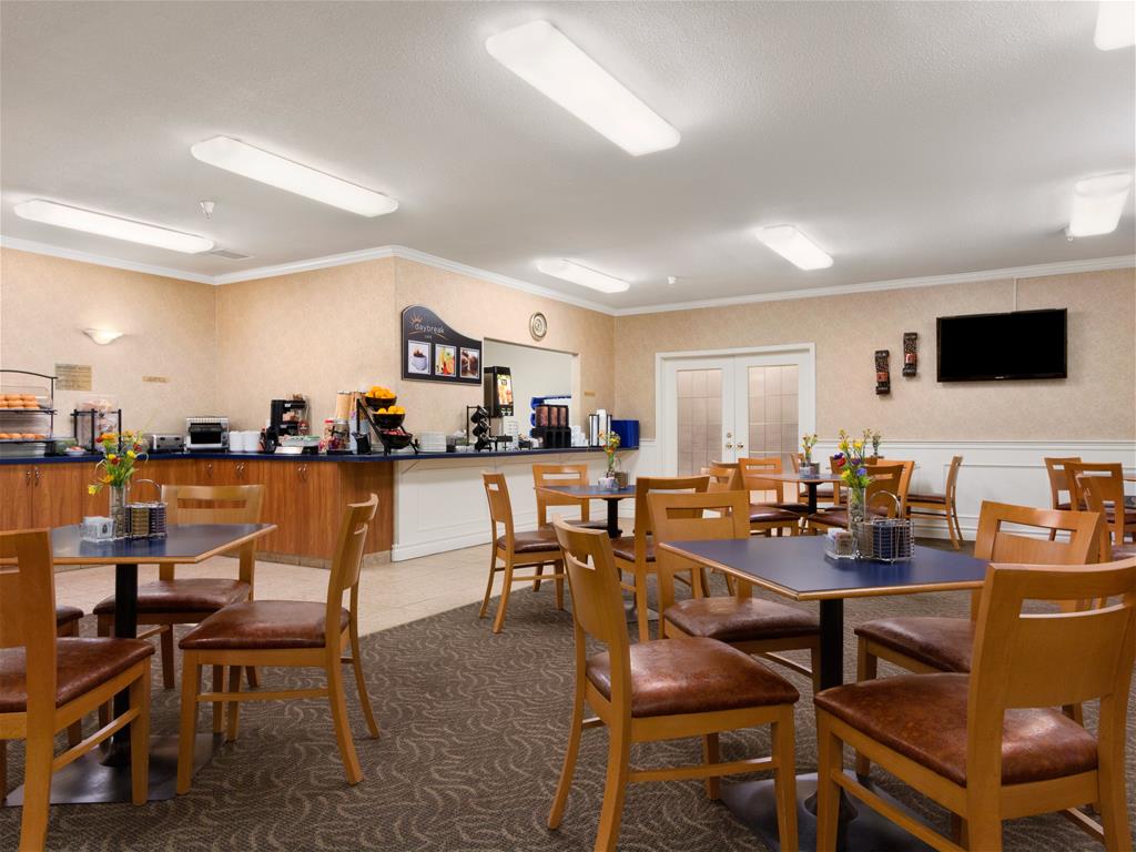 Days Inn Saskatoon - Breakfast Room